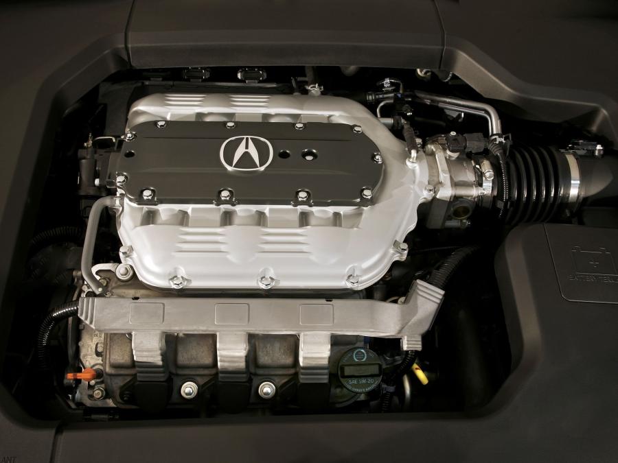 Моторный отсек Acura TL SH-AWD 2011 года  (фото 97 из 101)